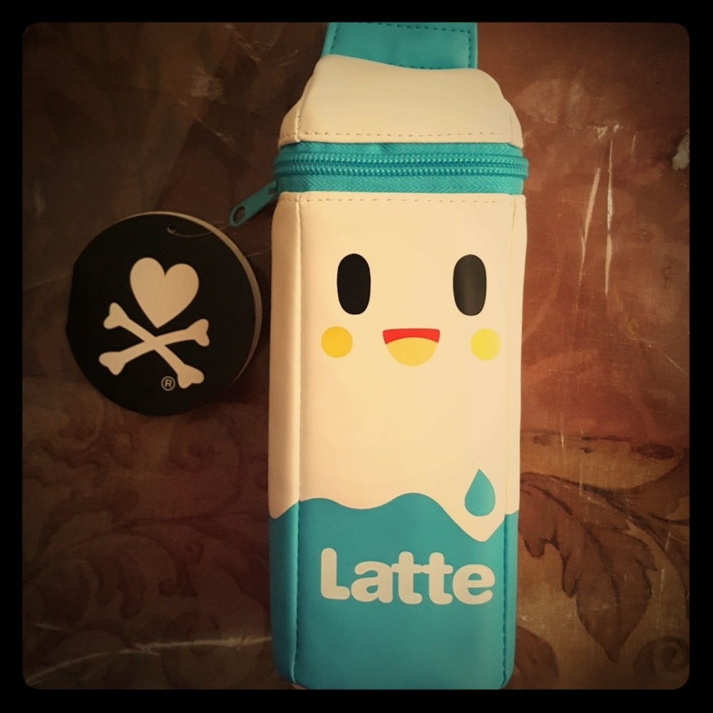 Nwt tokidoki milk latte case